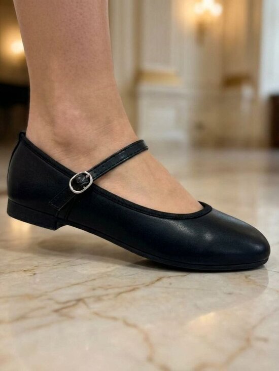 KAYLEEN By Los Angeles Shoes - NWT Wild Diva Black Faux Leather Mary Jane Flats